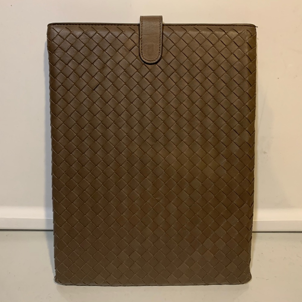 Bottega Veneta Leather ipad case - designer iPad cover (NEW)